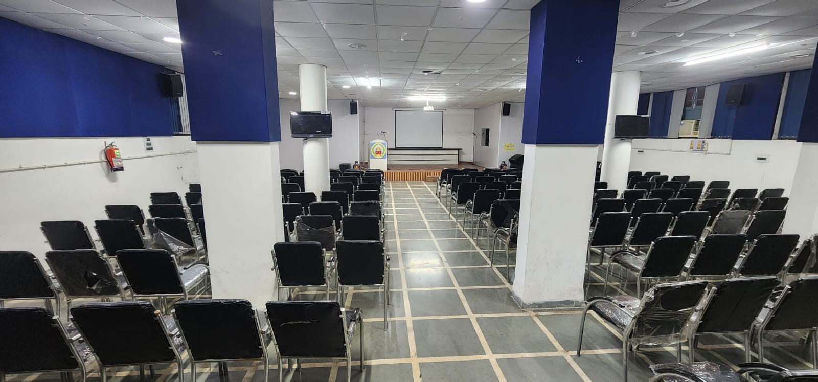 Seminar-Hall